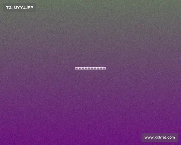 《樱岛酱的电竞物语：指尖流光与胜利之歌》